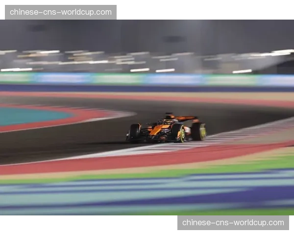 F1巴林站正赛:维斯塔潘夺冠实现开门红,勒克莱尔、塞恩斯分列二三 F1巴林站正赛:维斯塔潘夺冠实现开门红,勒克莱尔、塞恩斯分列二三